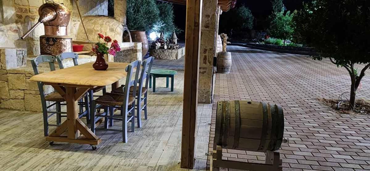 Stonehouse Olivelia - Afrathias Beach Tympaki Екстер'єр фото