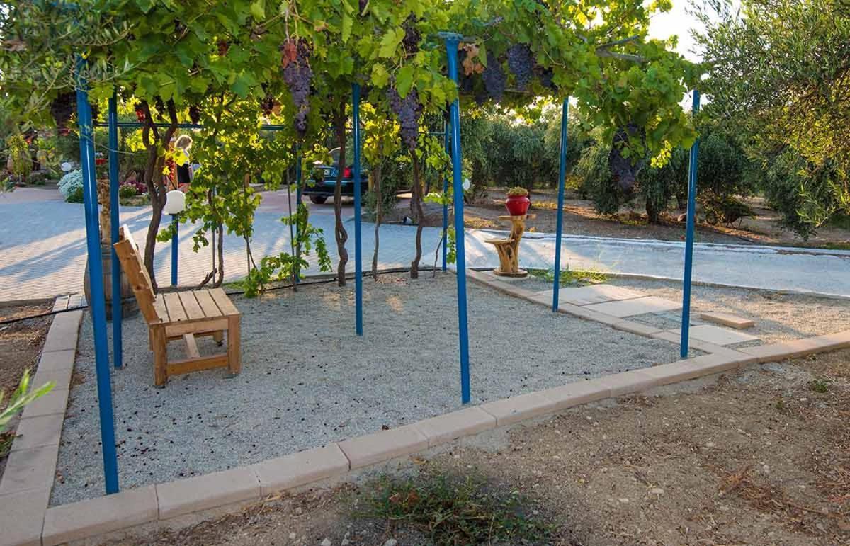 Stonehouse Olivelia - Afrathias Beach Tympaki Екстер'єр фото
