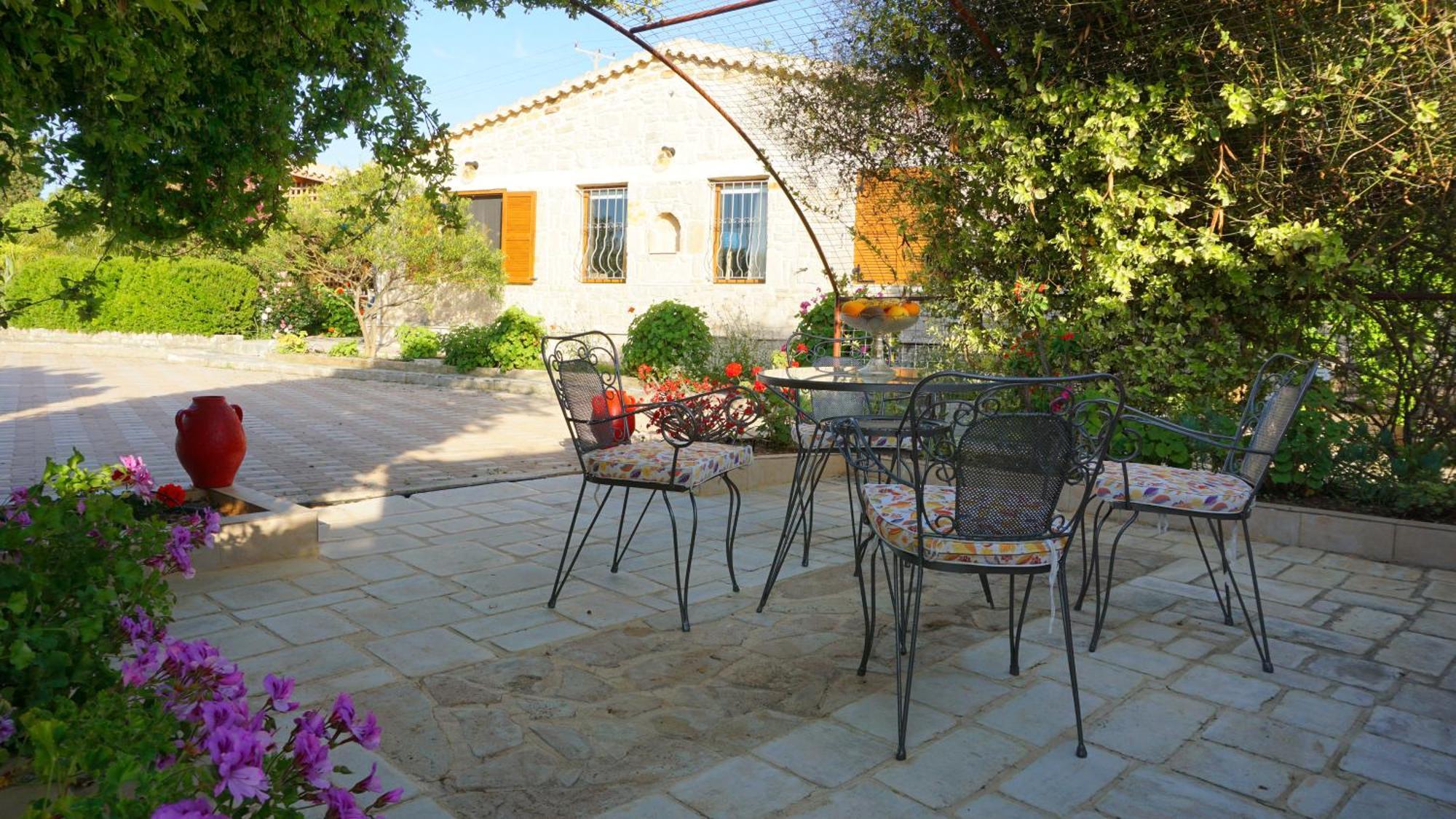 Stonehouse Olivelia - Afrathias Beach Tympaki Екстер'єр фото